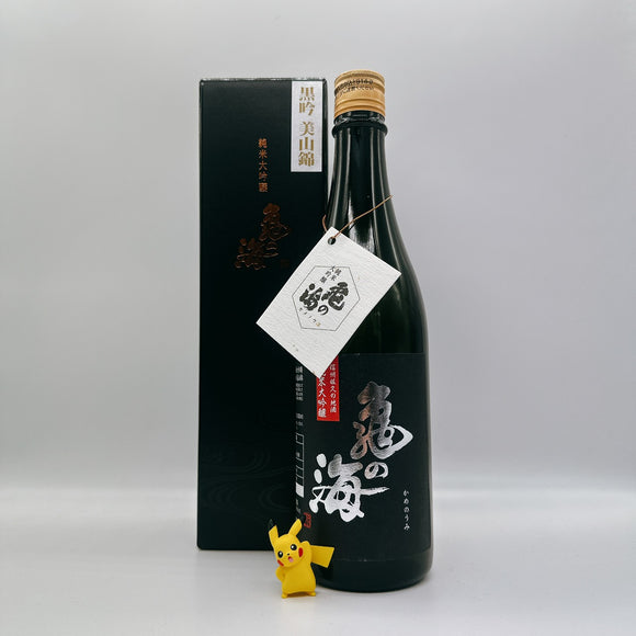 [카메노우미마츠리] 카메노우미 쿠로긴 준마이다이긴죠겐슈 미야마니시키 720ml 亀の海 純米大吟醸原酒 美山錦